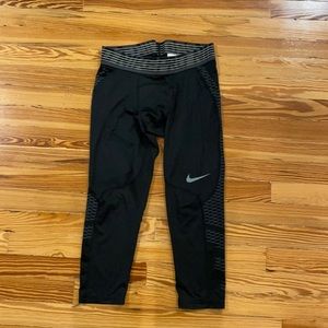 Mens Nike Compression 3/4 tight black large